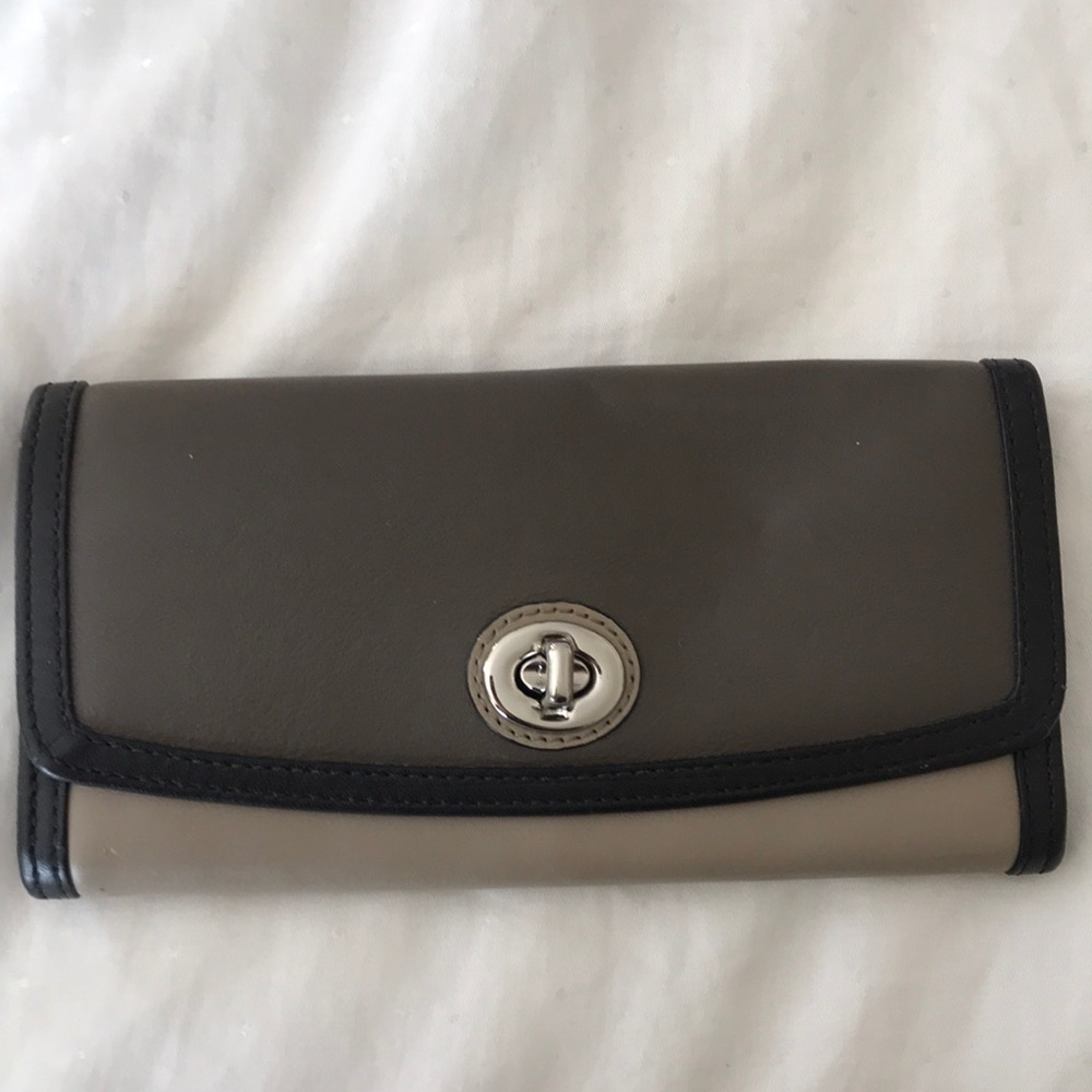 Coach wallet